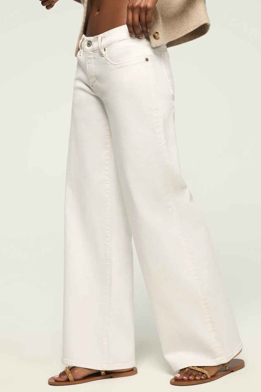 [163103-110] WOMENS LUCKY BRAND MID RISE SWEET WIDE LEG ANKLE LENGTH - WHITE LIES WASH