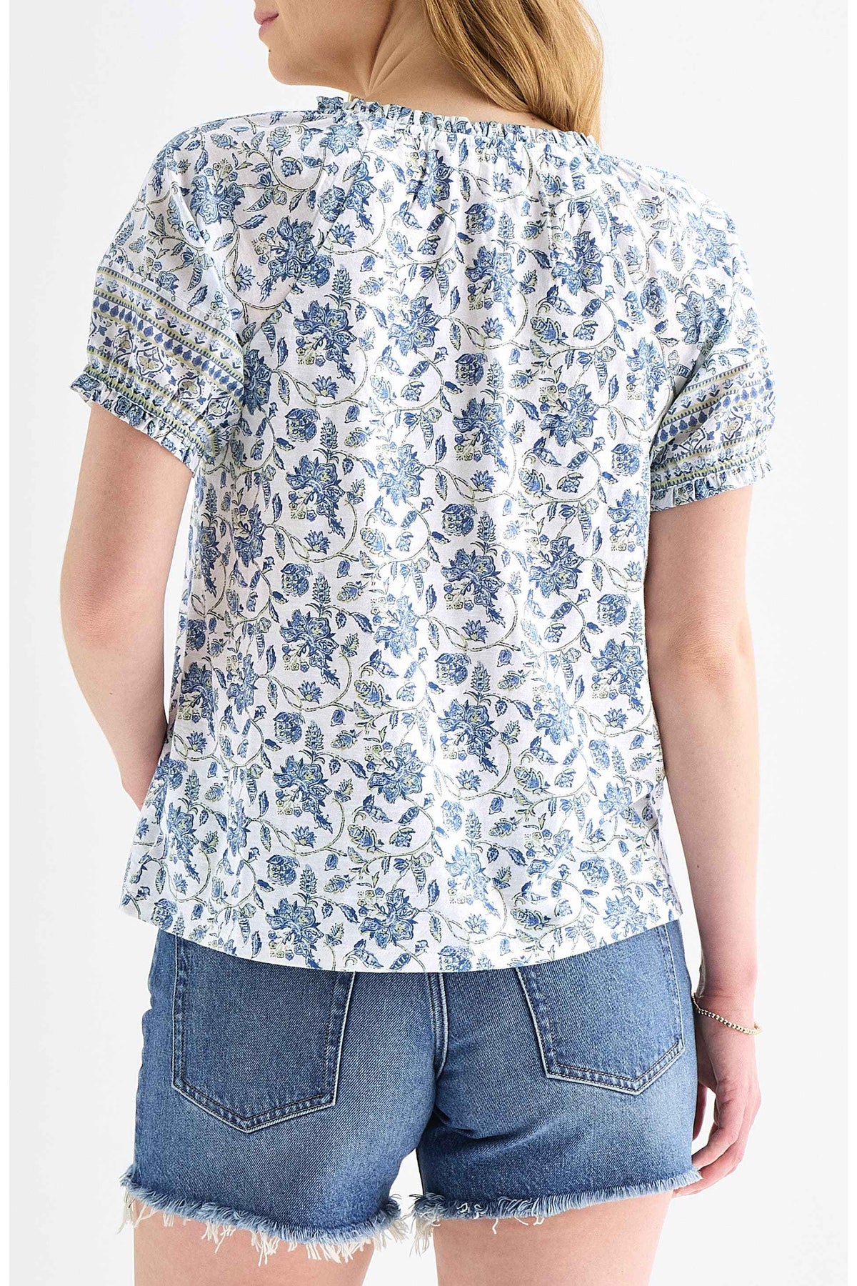 [159549-460] WOMENS LUCKY BRAND SHORT SLEEVE NOTCH NECK - BLUE MULTI