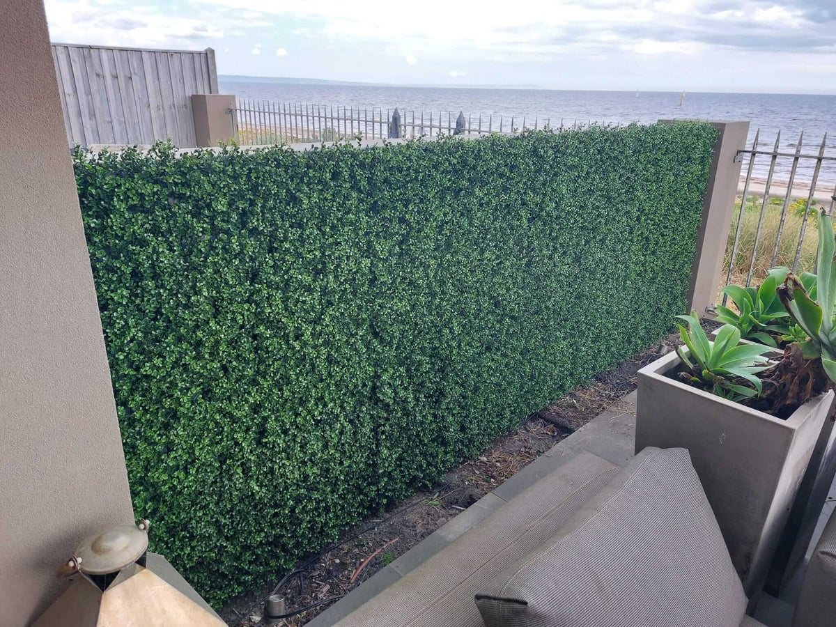 Natural Boxwood Artificial Vertical Garden Green Wall Panel 40×40in 11 SQ FT – UV Resistant – Commercial Grade