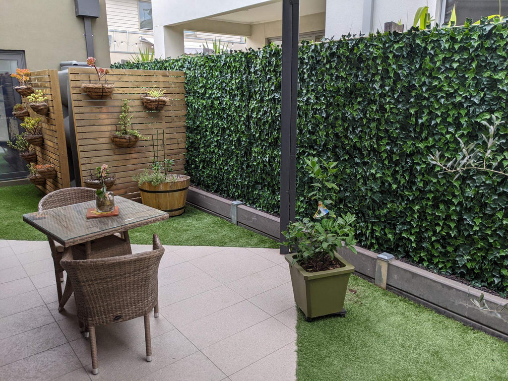 Sample Panel – Boston Ivy Green Wall (Small Sample)