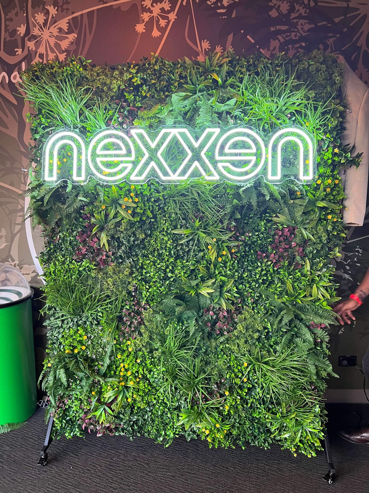 Country Fern Artificial Vertical Garden Green Wall Panel 40×40in 11 SQ FT – UV Resistant – Commercial Grade