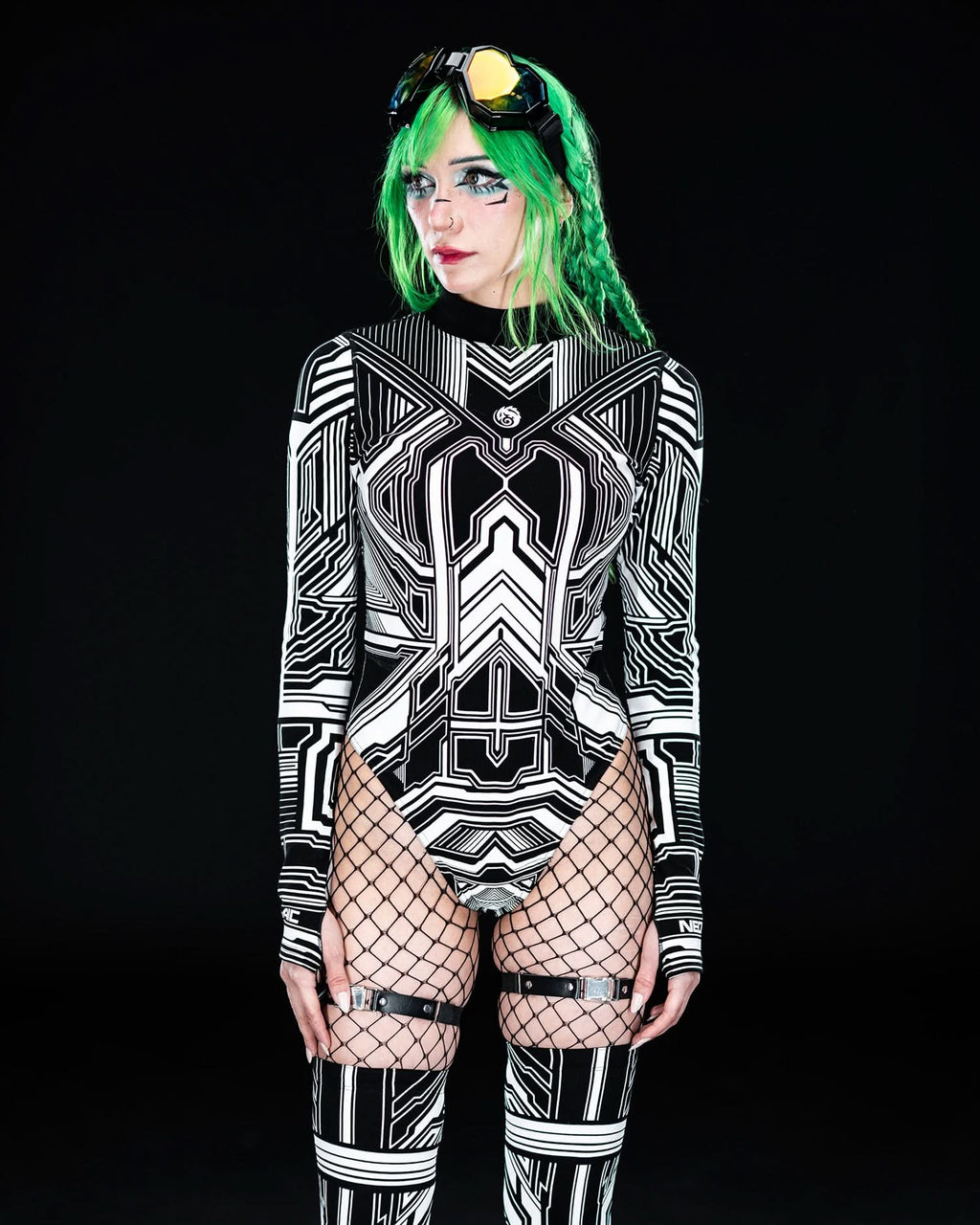 AP3X-7 V2 ZYPHR Bodysuit ( White )