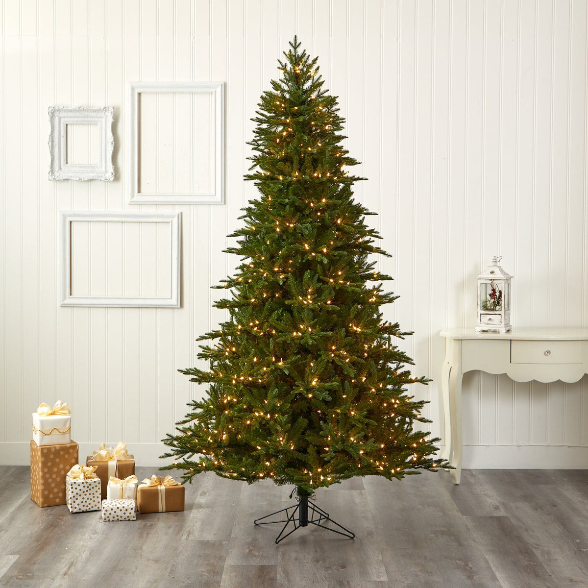 7.5' Cambridge Fir Artificial Christmas Tree with 800 Clear Warm (Multifunction) LED Lights with Instant Connect Technology and 1644 Bendable Branches