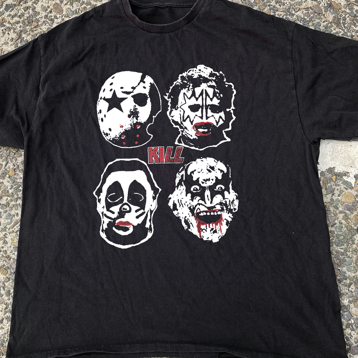 Slasher 'Kill' Vintage Kiss T-Shirt