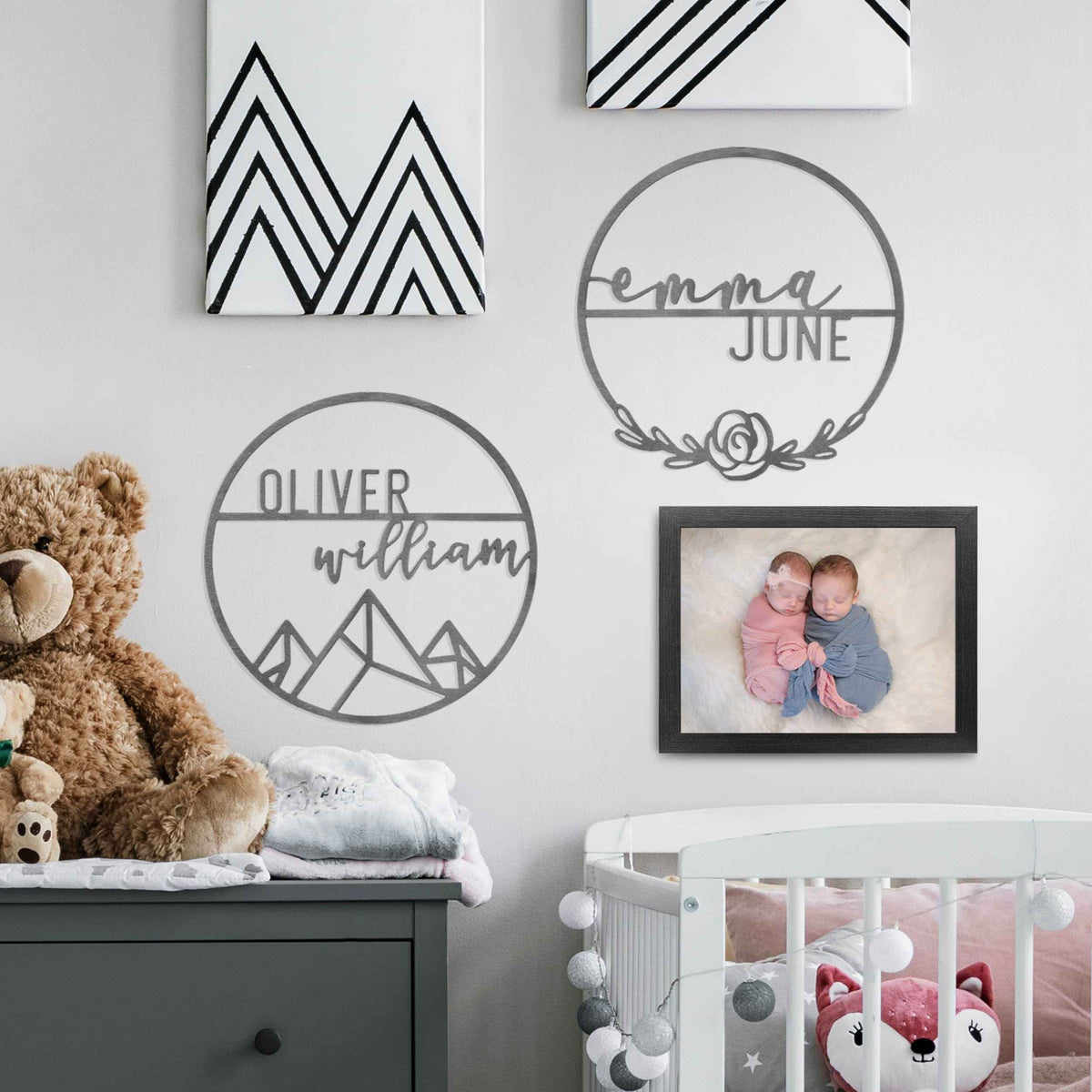 [COL] Mountain Rose Sign Collection - Circle Sign with First and Last Name